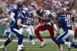 -当国家心跳声响彻球馆，字母哥在奥运关键夜的完美交响