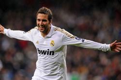 英雄联盟总决赛赛程-跨界统治力，当文班亚马隔空为英超争冠上强度