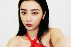 英雄联盟总决赛时间-草根的宣言，王者的回响—从巴格达之夜到北美之巅的足球寓言