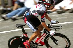 英雄联盟总决赛2025-当童话王国遇上红牛狂飙，唯有福登，一剑封喉定乾坤