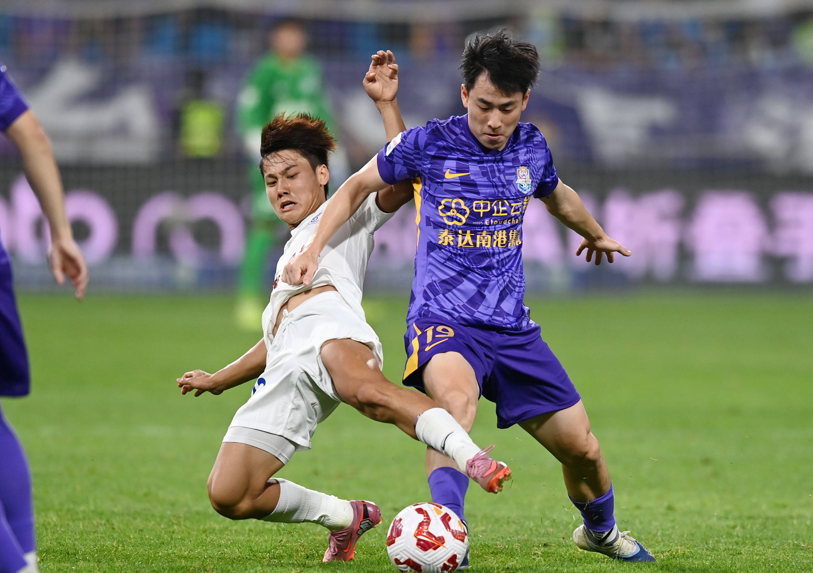 顶级球队在体育比赛中获得辉煌胜利 顶级球队在体育比赛中获得辉煌胜利