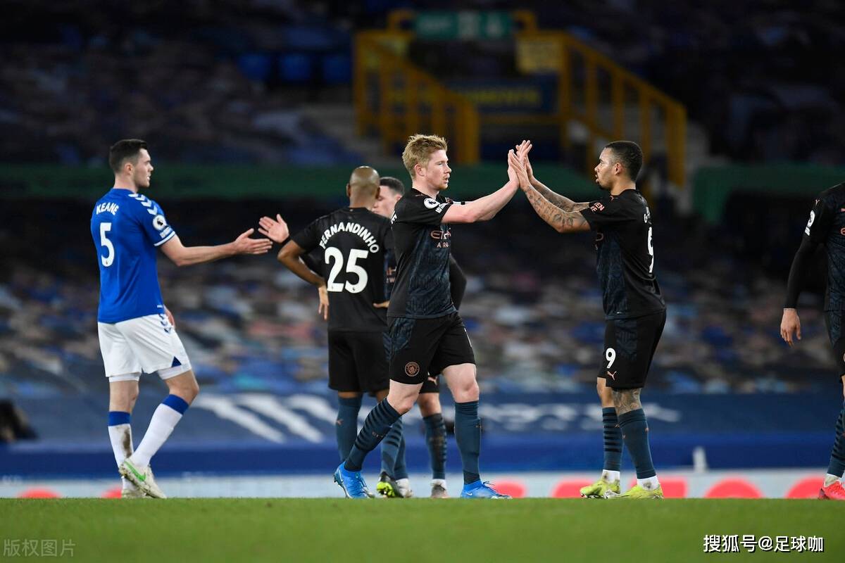 关于埃弗顿客场战平，保级斗争悬念非凡的信息