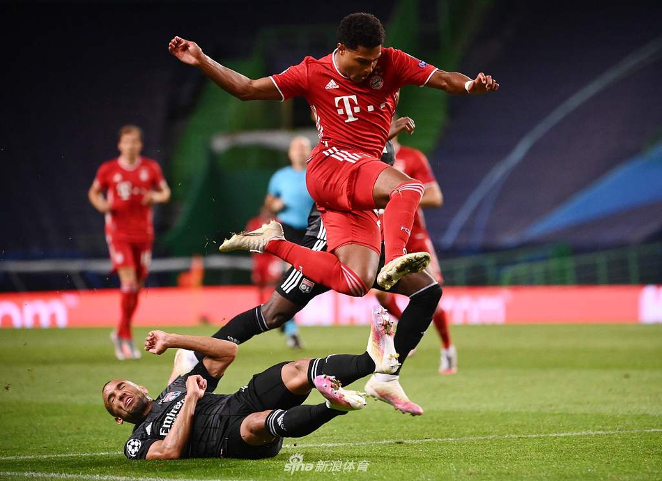 包含里昂完胜巴黎,拉什福德刷新纪录的词条 包含里昂完胜巴黎,拉什福德刷新纪录的词条