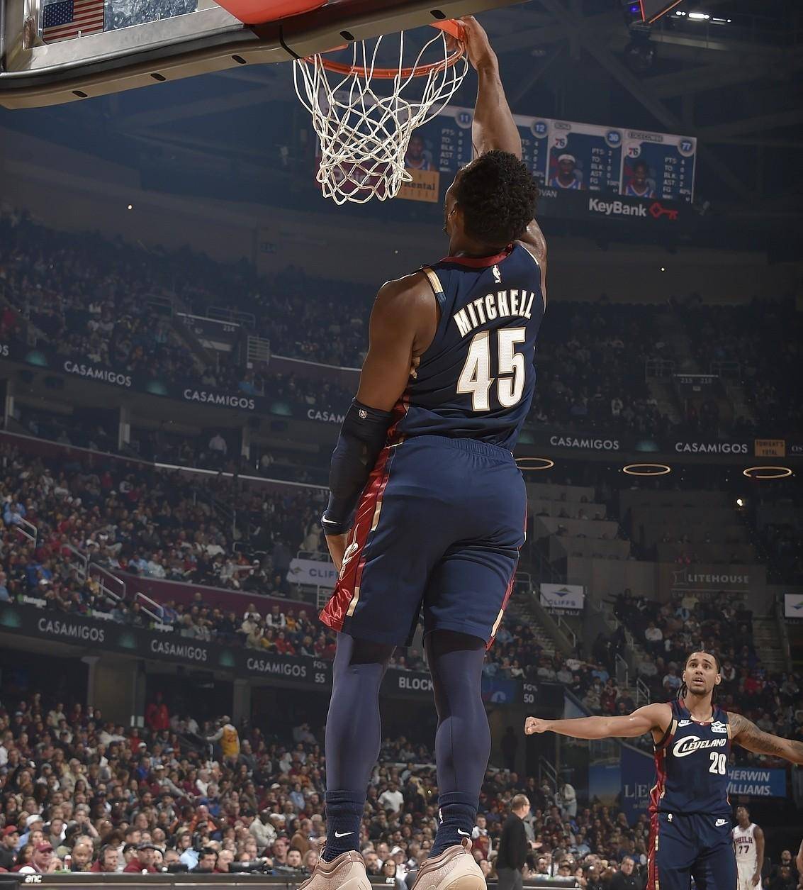 关于步行者翻盘篮网,福克斯状态火热的信息 关于步行者翻盘篮网,福克斯状态火热的信息