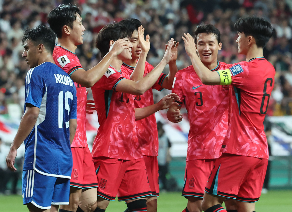 中国队力克韩国队，波尔带队取胜