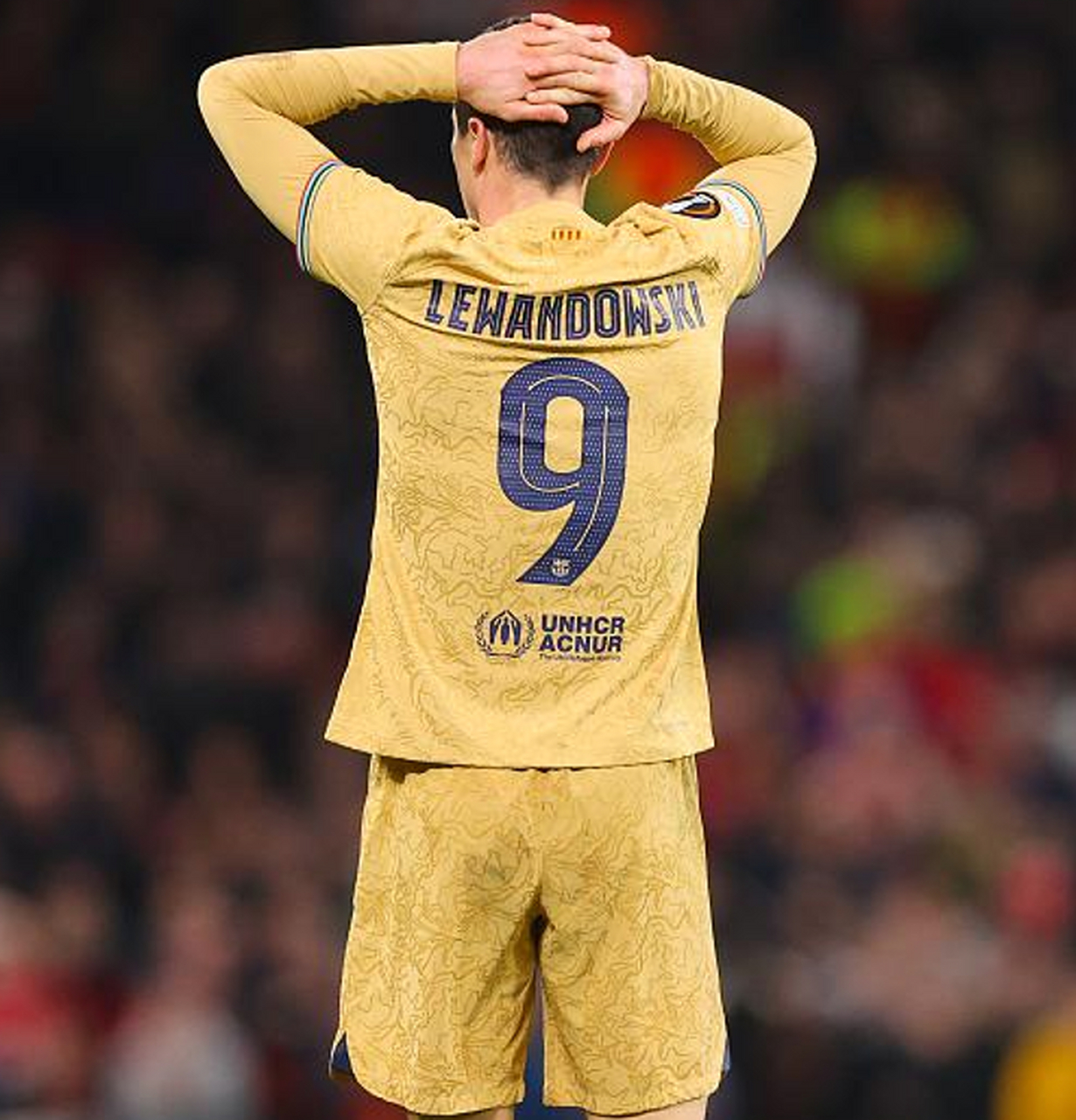 里昂险胜利物浦,莱万状态火热 里昂险胜利物浦,莱万状态火热