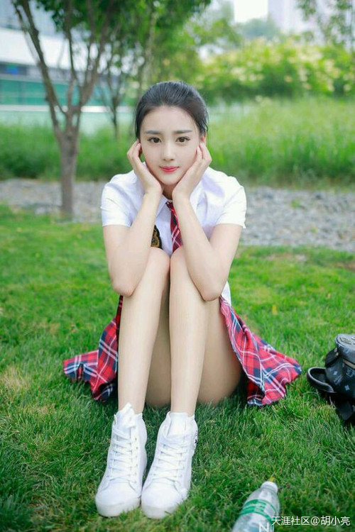 北欧坚盾难敌南美狂焰，欧冠半决赛上演超现实对决