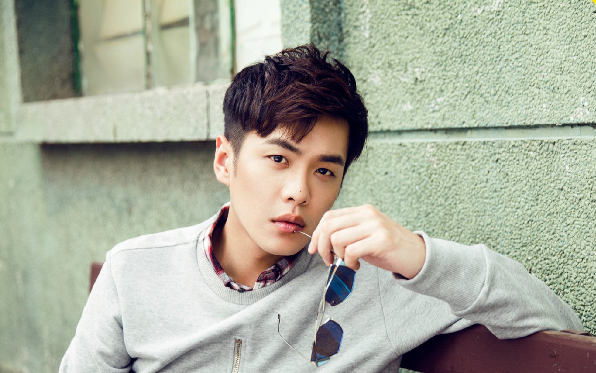 无双舞台,广厦黄蜂鏖战之夜,伦纳德踏星而来