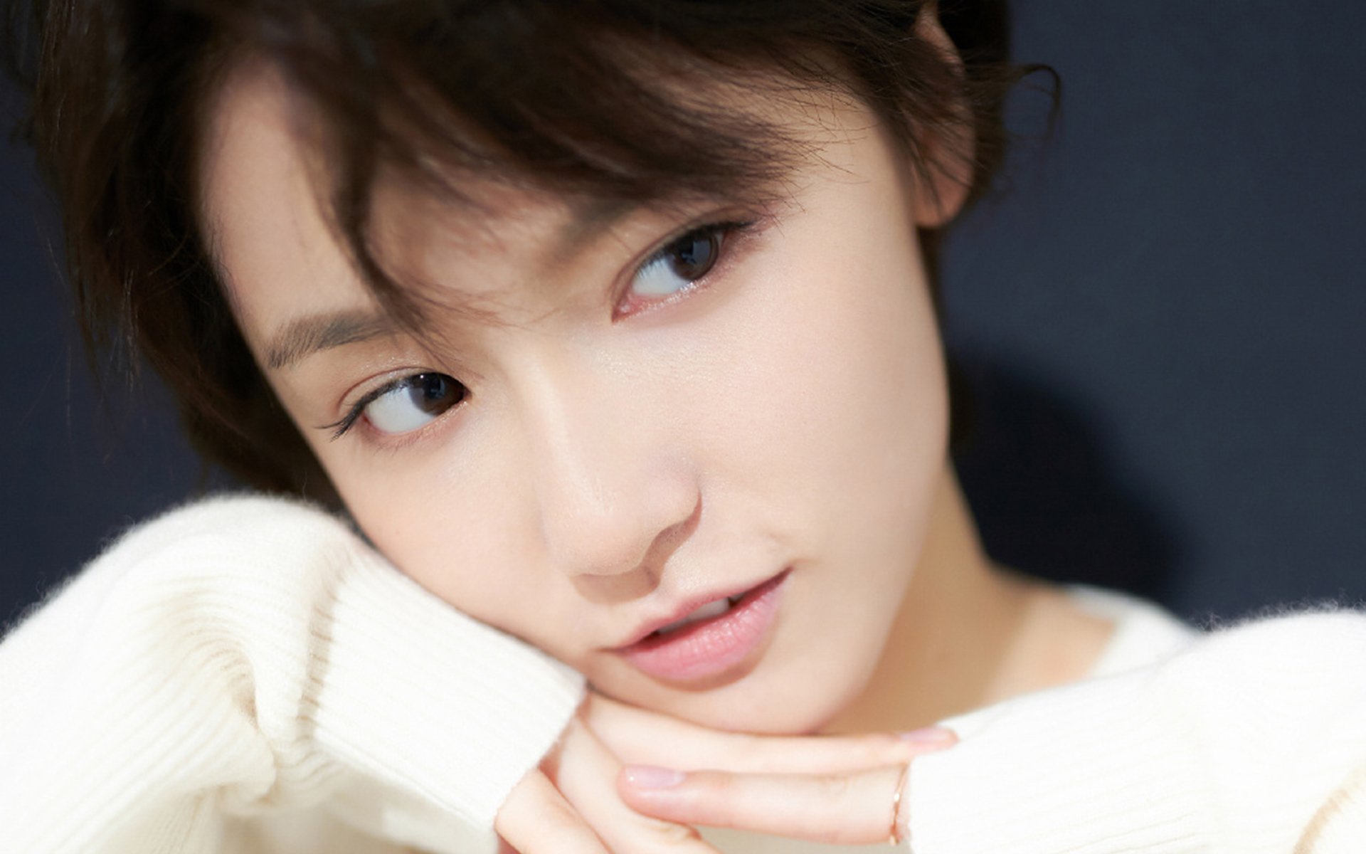 英格拉姆化身冷面杀手！国王对阵快船关键战一剑封喉，绝境时刻从不手软